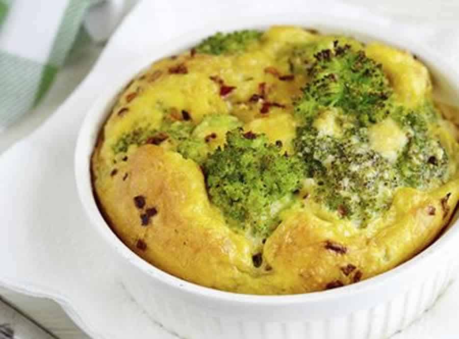 Soufflé de Brocolis au Comté au Thermomix : la Recette Facile
