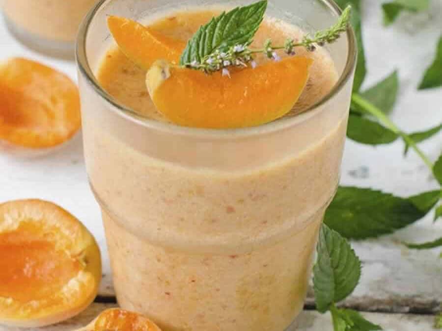 Mousse aux abricots au Thermomix : recette légère et fruitée