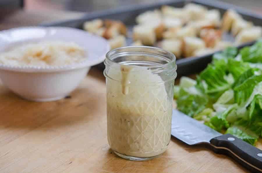 Sauce salade César au Thermomix : recette facile et rapide