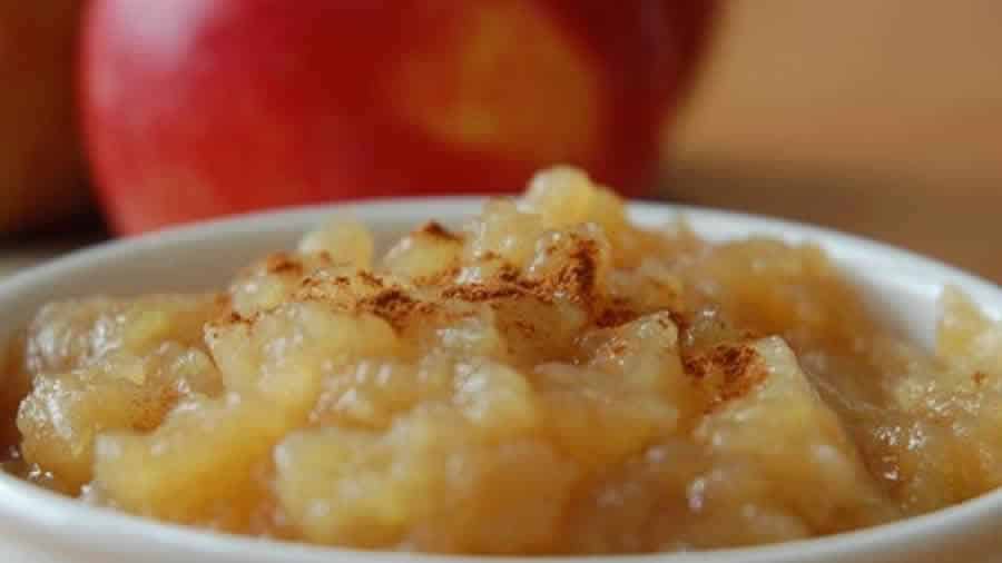 Compote de pommes au Thermomix : la recette maison facile, saine et savoureuse