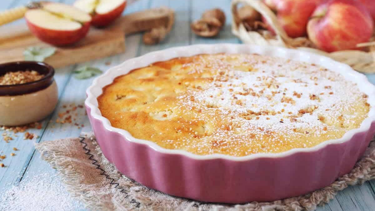 Clafoutis aux pommes à la cannelle : Un délice à chaque bouchée