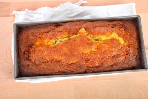Gâteau à la noix de coco râpée : Délicieux et moelleux Gâteau à la noix de coco râpée : Délicieux et moelleux