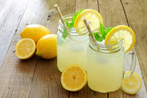 Citronnade légère : Une alternative saine aux boissons sucrées Citronnade légère : Une alternative saine aux boissons sucrées