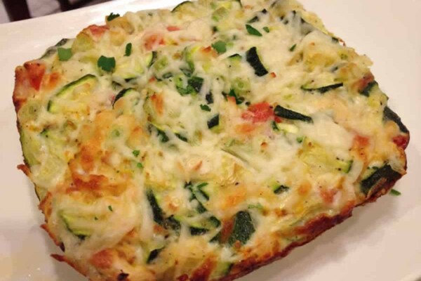 Quiche aux légumes sans pâte - Un plat simple et délicieux pour toute la famille Quiche aux légumes sans pâte - Un plat simple et délicieux pour toute la famille