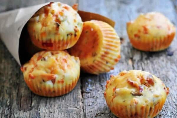 Flans à la tomate, mozzarella et lardon : Une explosion de saveurs en bouche