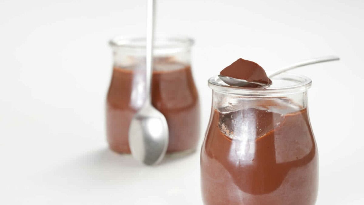 Recette de mousse au chocolat à l'ancienne facile