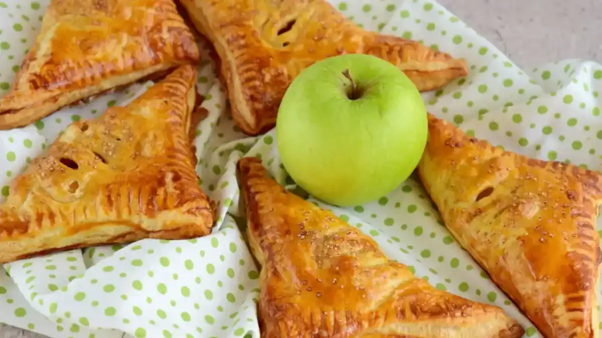 Chaussons aux pommes et raisins au Thermomix